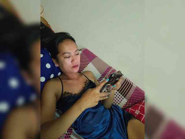 YoonaKiana webcam