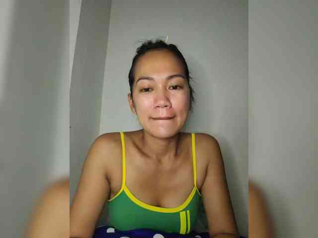 YoonaKiana webcam