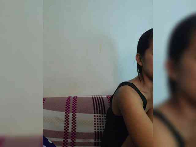 YoonaKiana webcam