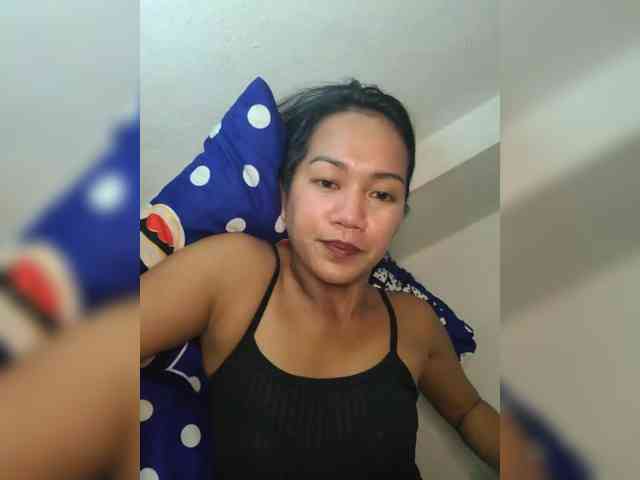 YoonaKiana webcam