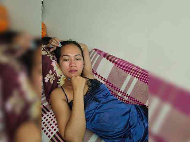 YoonaKiana webcam