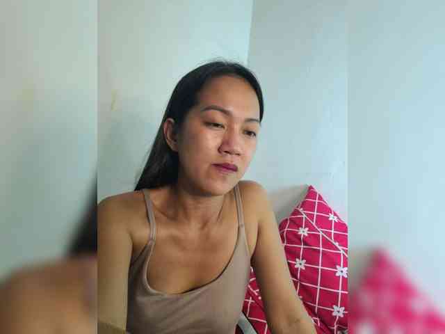 YoonaKiana webcam