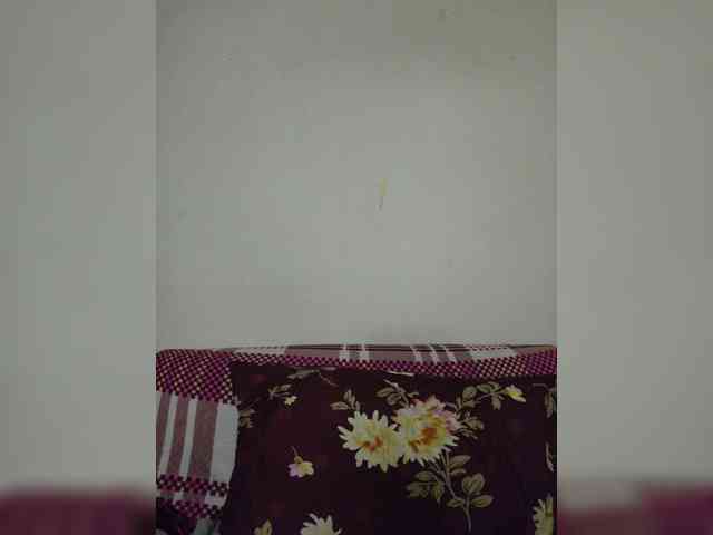 YoonaKiana webcam
