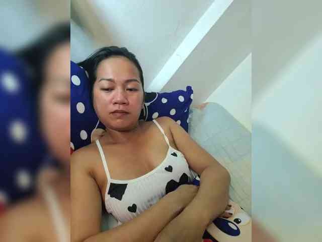 Model: SweetyLiffy