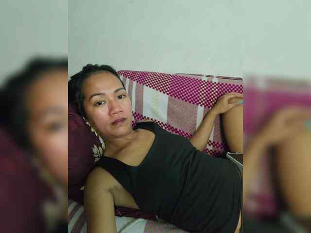 YoonaKiana webcam