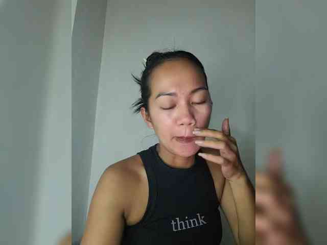SmallThinWoman