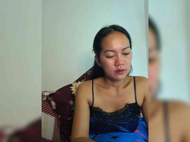 Kiana11 Live Webcam on BongaCams