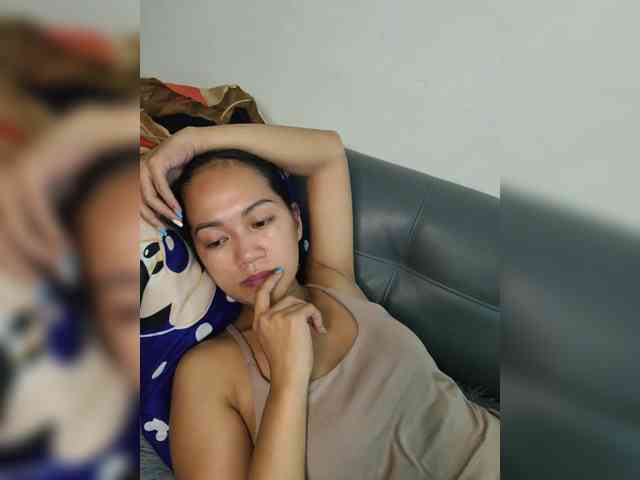 YoonaKiana webcam