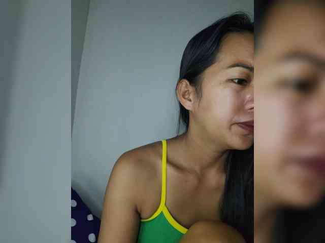 YoonaKiana webcam