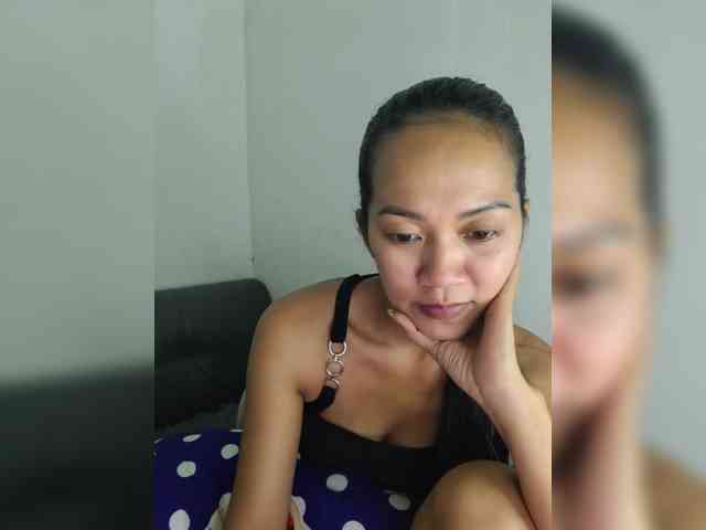 YoonaKiana webcam