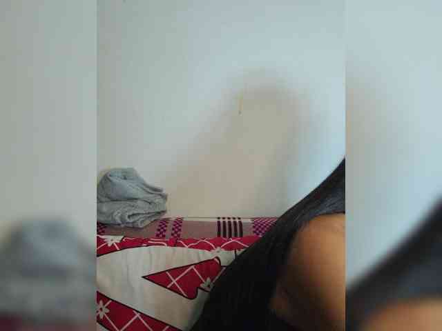 YoonaKiana webcam