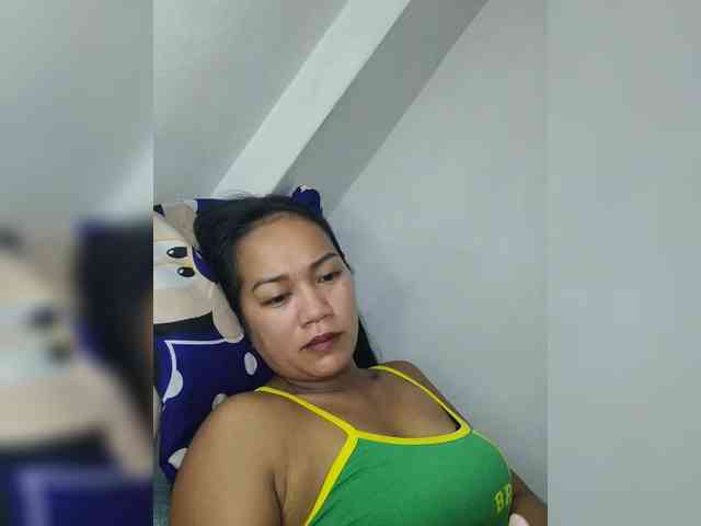 YoonaKiana webcam