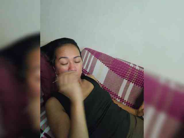 YoonaKiana webcam