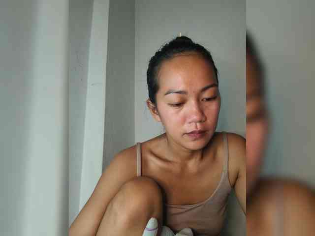 SmallThinWoman