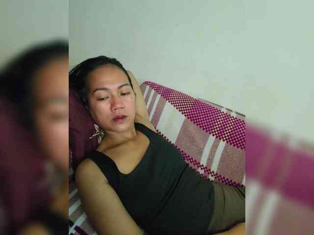 YoonaKiana webcam