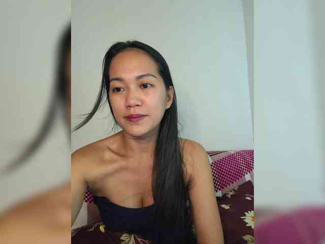 YoonaKiana webcam
