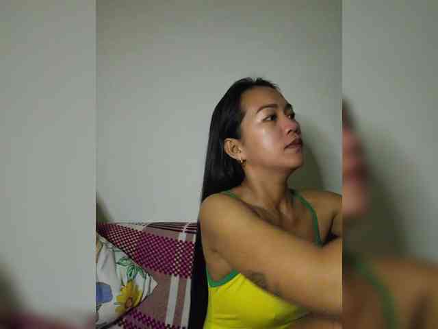 YoonaKiana webcam