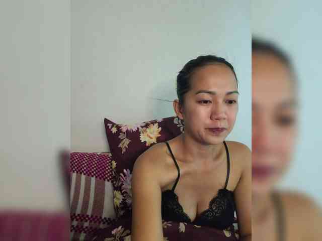 YoonaKiana webcam