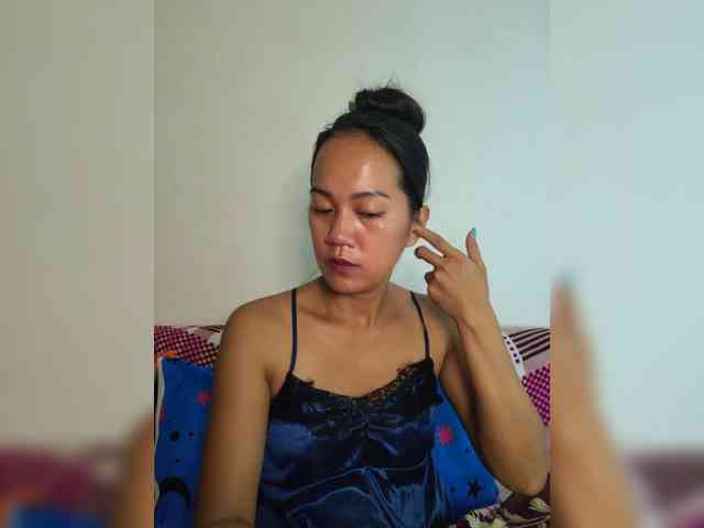 Kiana11 Live Webcam on BongaCams