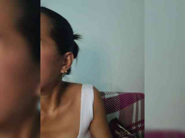 YoonaKiana webcam