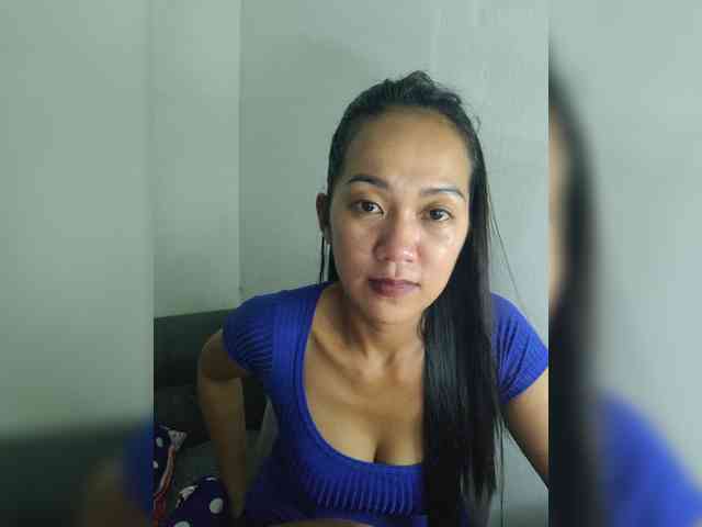 YoonaKiana webcam