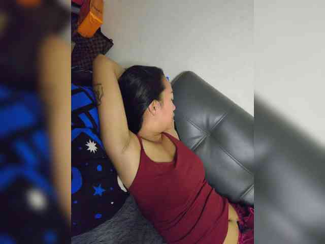 YoonaKiana webcam