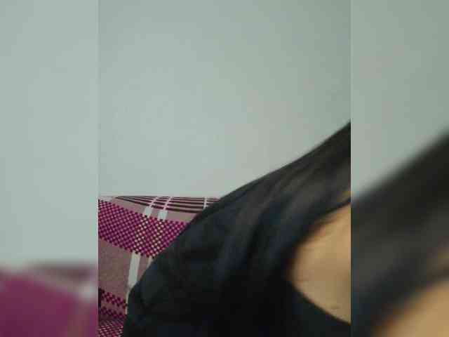 YoonaKiana webcam