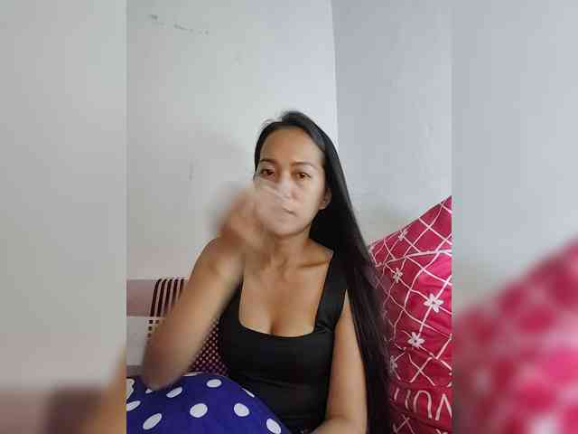 YoonaKiana webcam