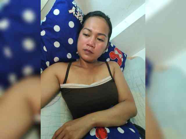 Model: SweetyLiffy