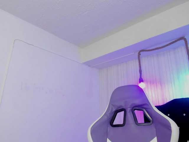 nickypop live cam on BongaCams