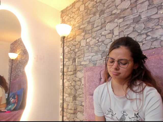 nickypop, live now on BongaCams