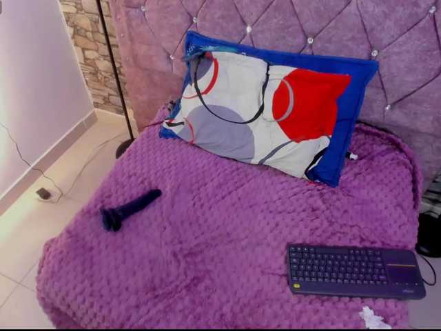 nickypop live cam on BongaCams