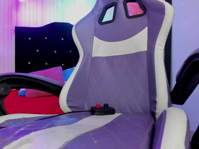 nickypop live webcam show