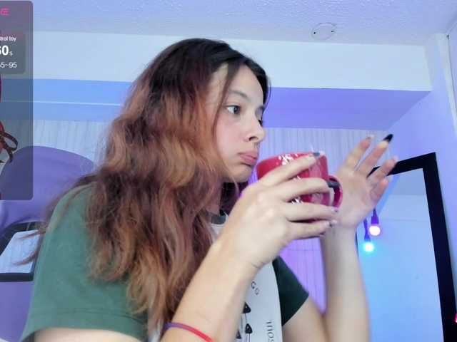 nickypop live cam on BongaCams