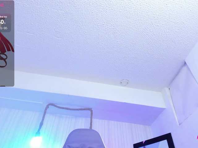 nickypop Live Cam on BongaCams