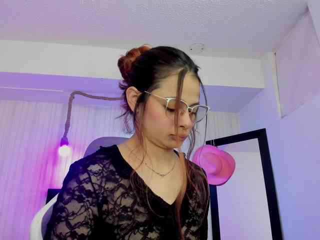 nickypop webcam