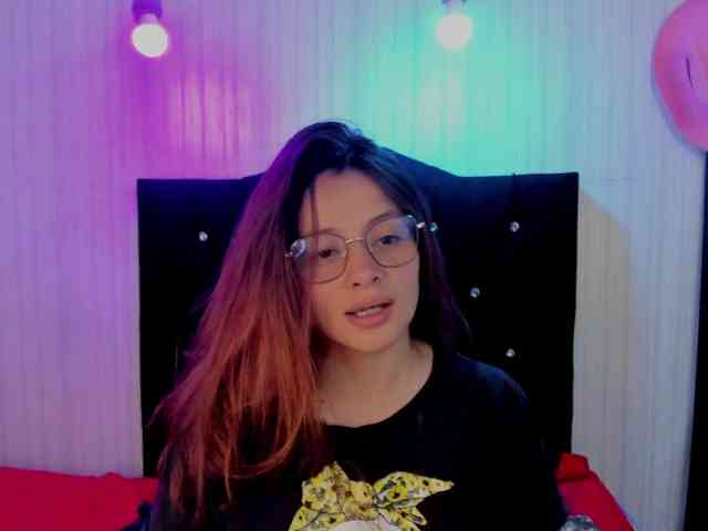 nickypop webcam