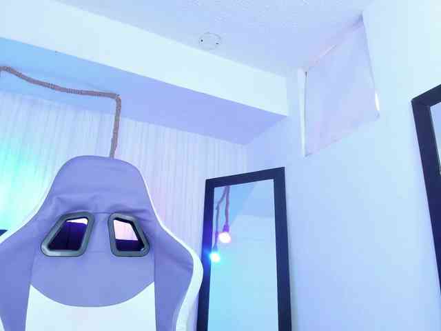 nickypop webcam
