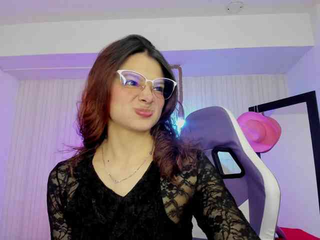 nickypop webcam