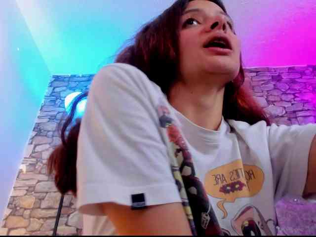 nickypop webcam