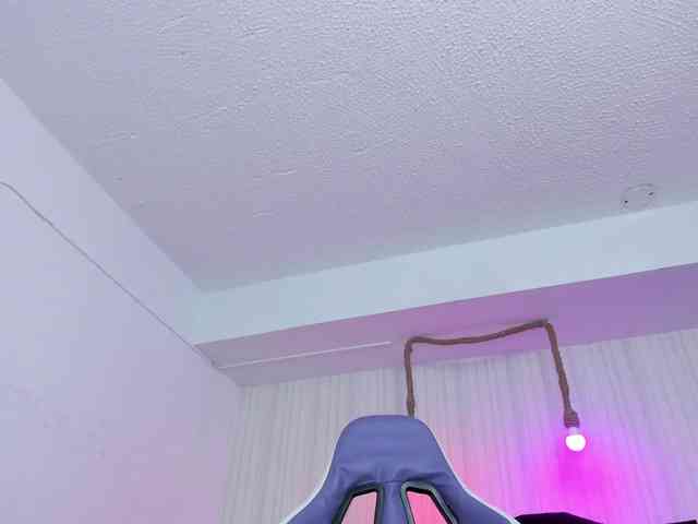 nickypop webcam