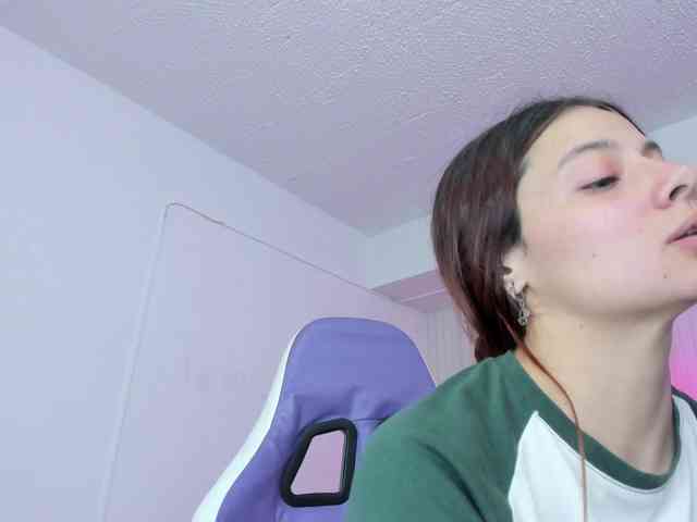 nickypop webcam