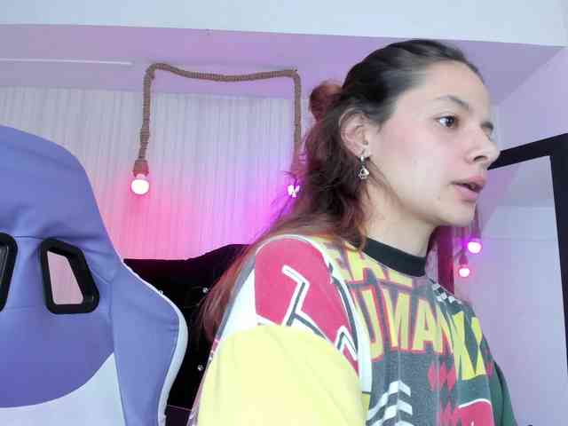 nickypop webcam
