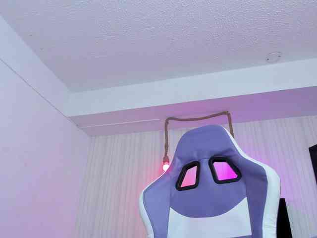 nickypop webcam