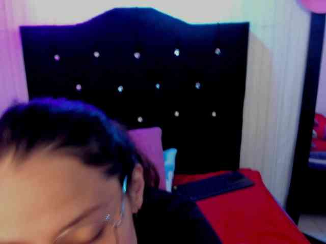 nickypop webcam