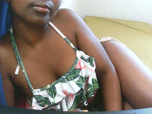 Angel77a live cam on BongaCams