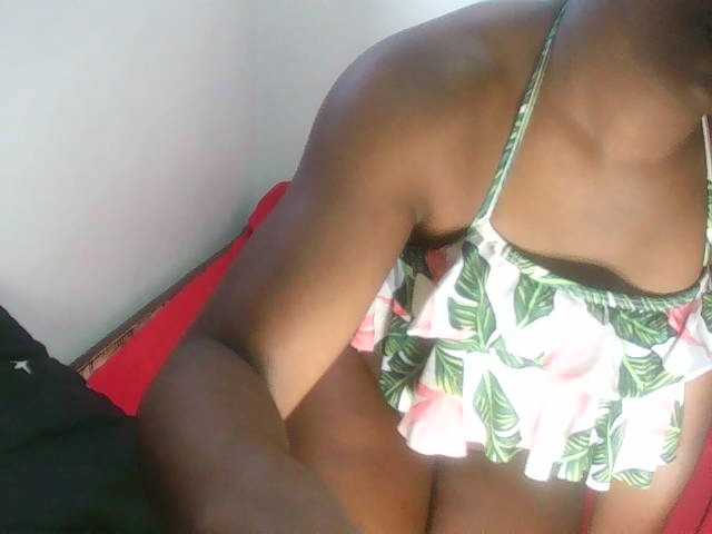 Angel77a live cam on BongaCams