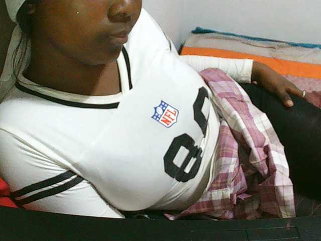 Angel77a live cam on BongaCams