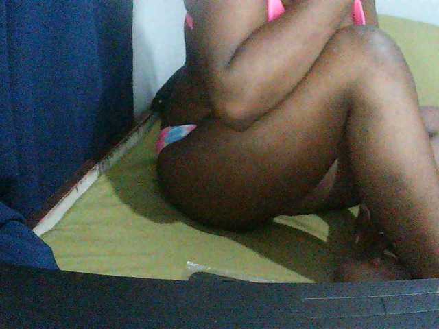 Angel77a, live now on BongaCams