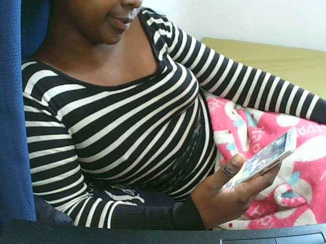 Angel77a live cam on BongaCams